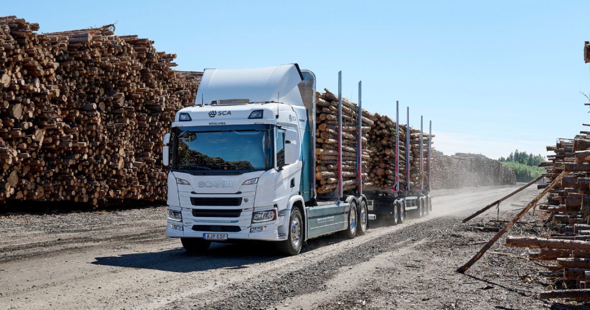 The silent 70-tonne Scania timber truck | Scania Group