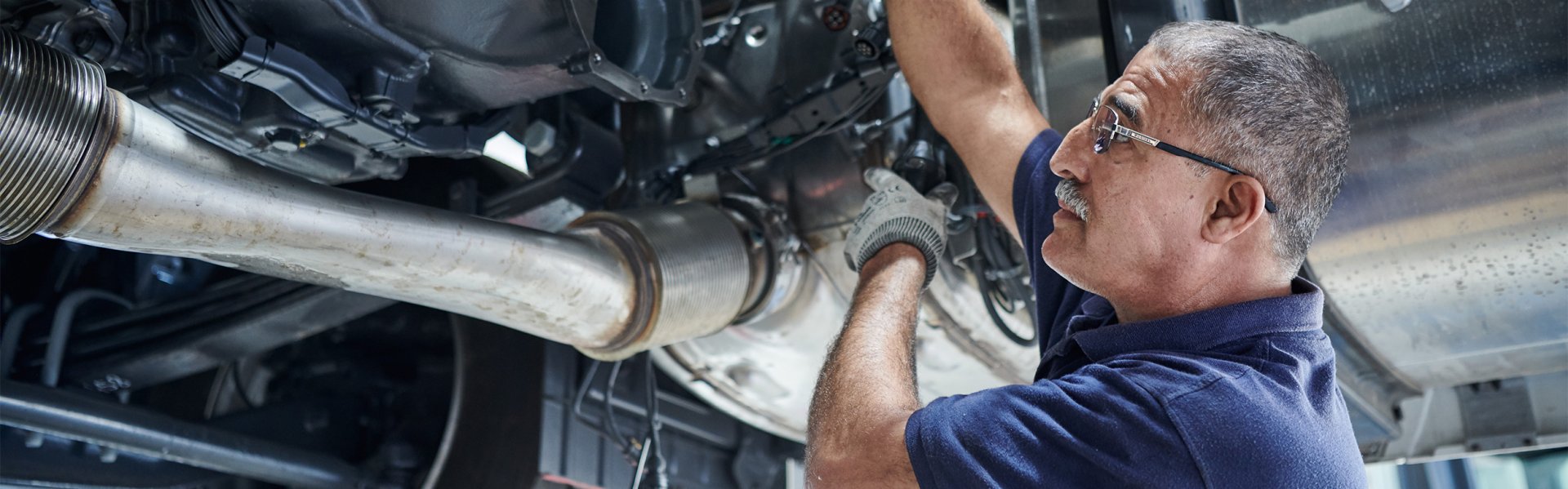 Scania technician