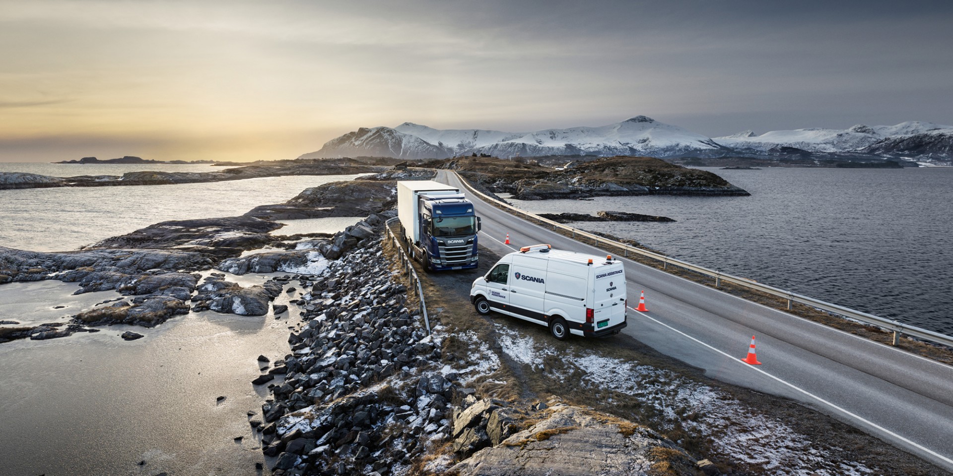 Scania Assistance 車両と Scania トラック