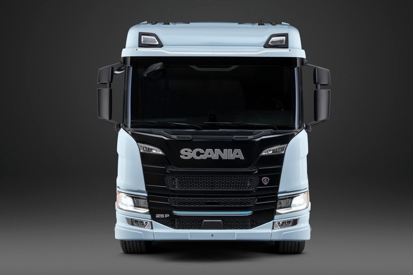 frontdetaljer på ellastbil från Scania
