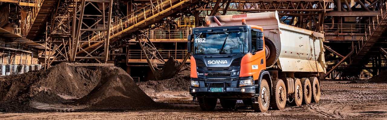 Вантажівка Scania XT